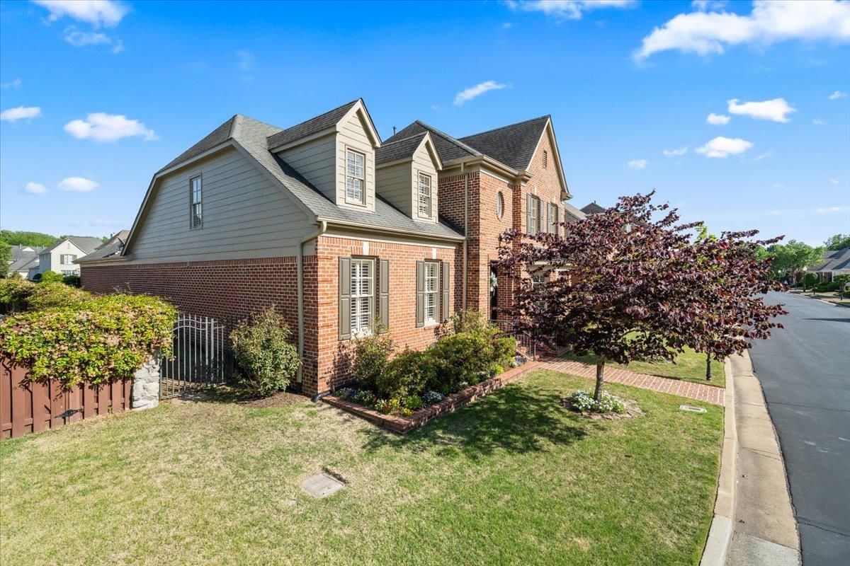 1436 Wolf Park Road Germantown, TN 38138 - Photo 3 of 40