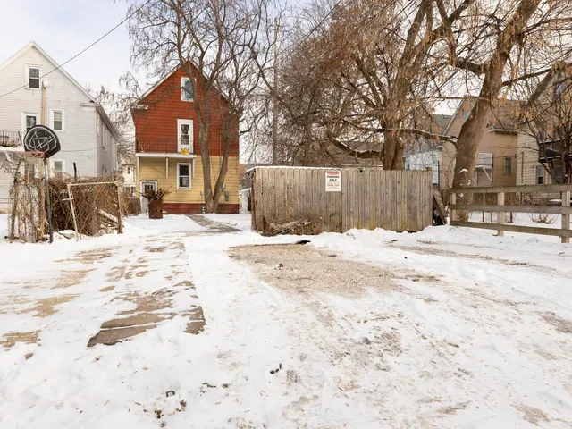 $145,000 | 1963 South 19th Street, Milwaukee, WI 53204