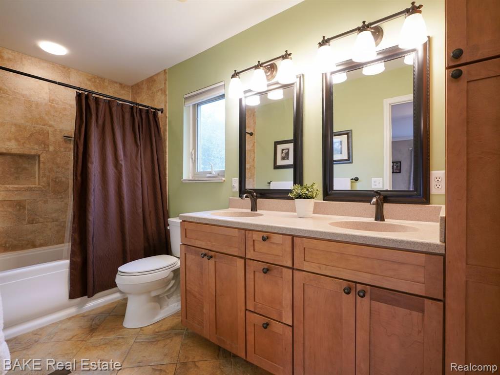 45776 Drexel Road Canton, MI 48187 - Photo 31 of 50