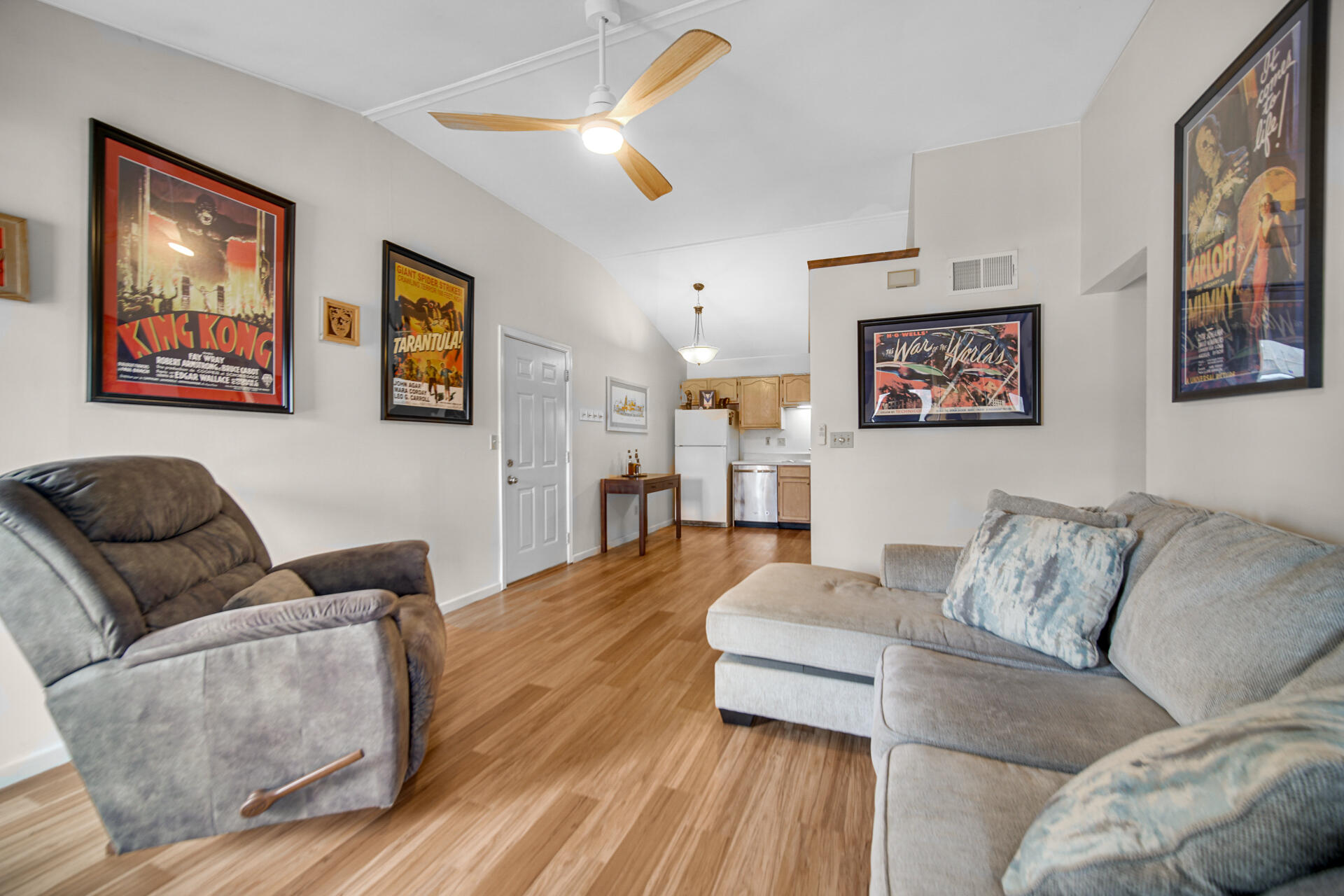 3603 Timberbridge Drive, Unit E Valparaiso, IN 46383 - Photo 11 of 21 1920x1280