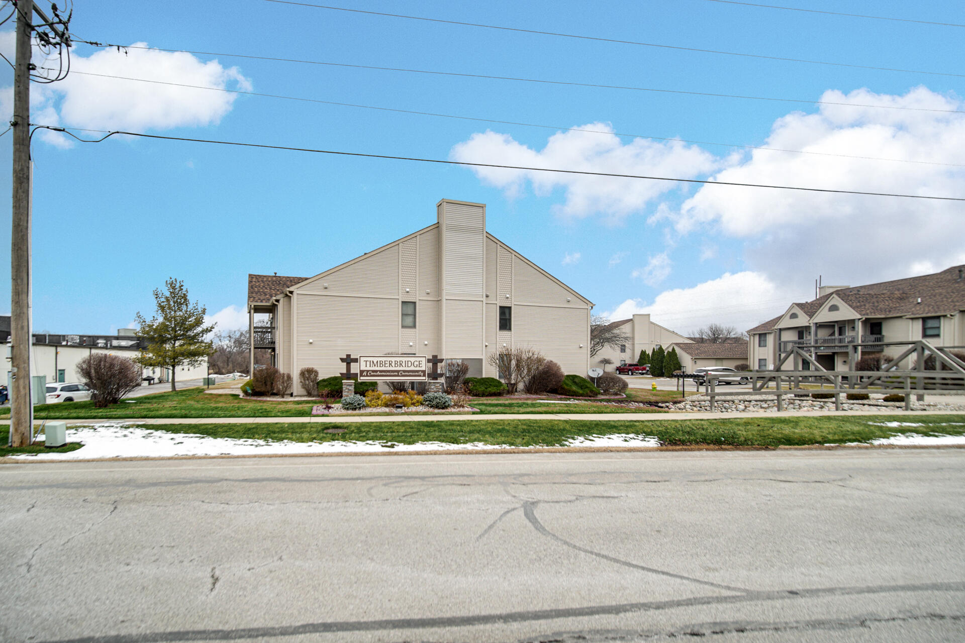 3603 Timberbridge Drive, Unit E Valparaiso, IN 46383 - Photo 21 of 21 1920x1280