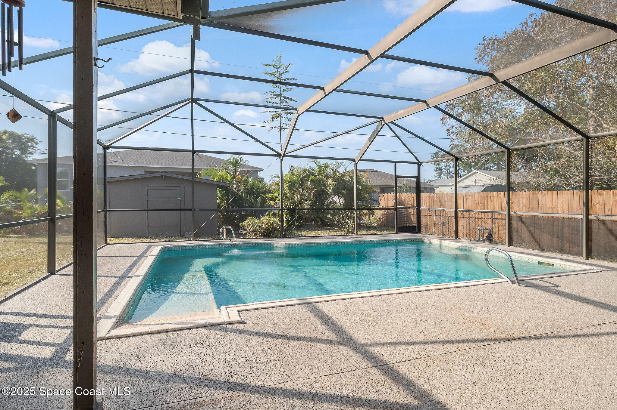 115 Angelo Road Southeast Palm Bay, FL 32909 - Photo 28 of 38 a view of a backyard