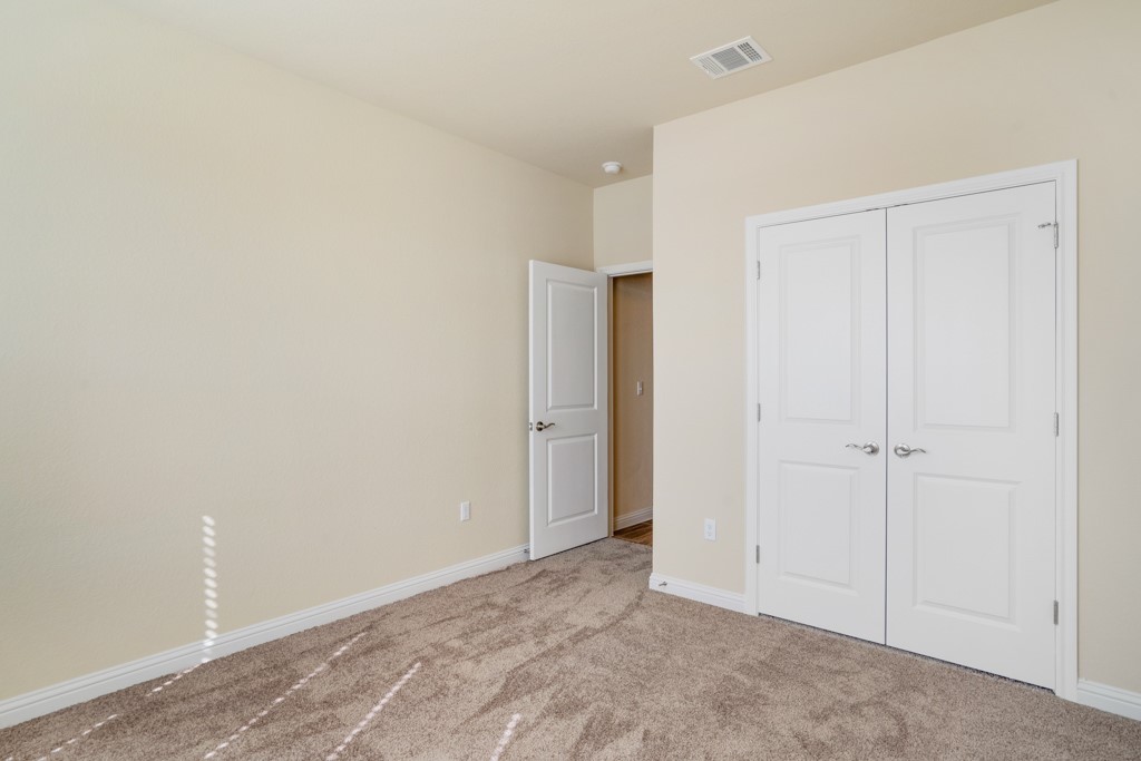 8202 Dampton Lane Austin, TX 78744 - Photo 21 of 25