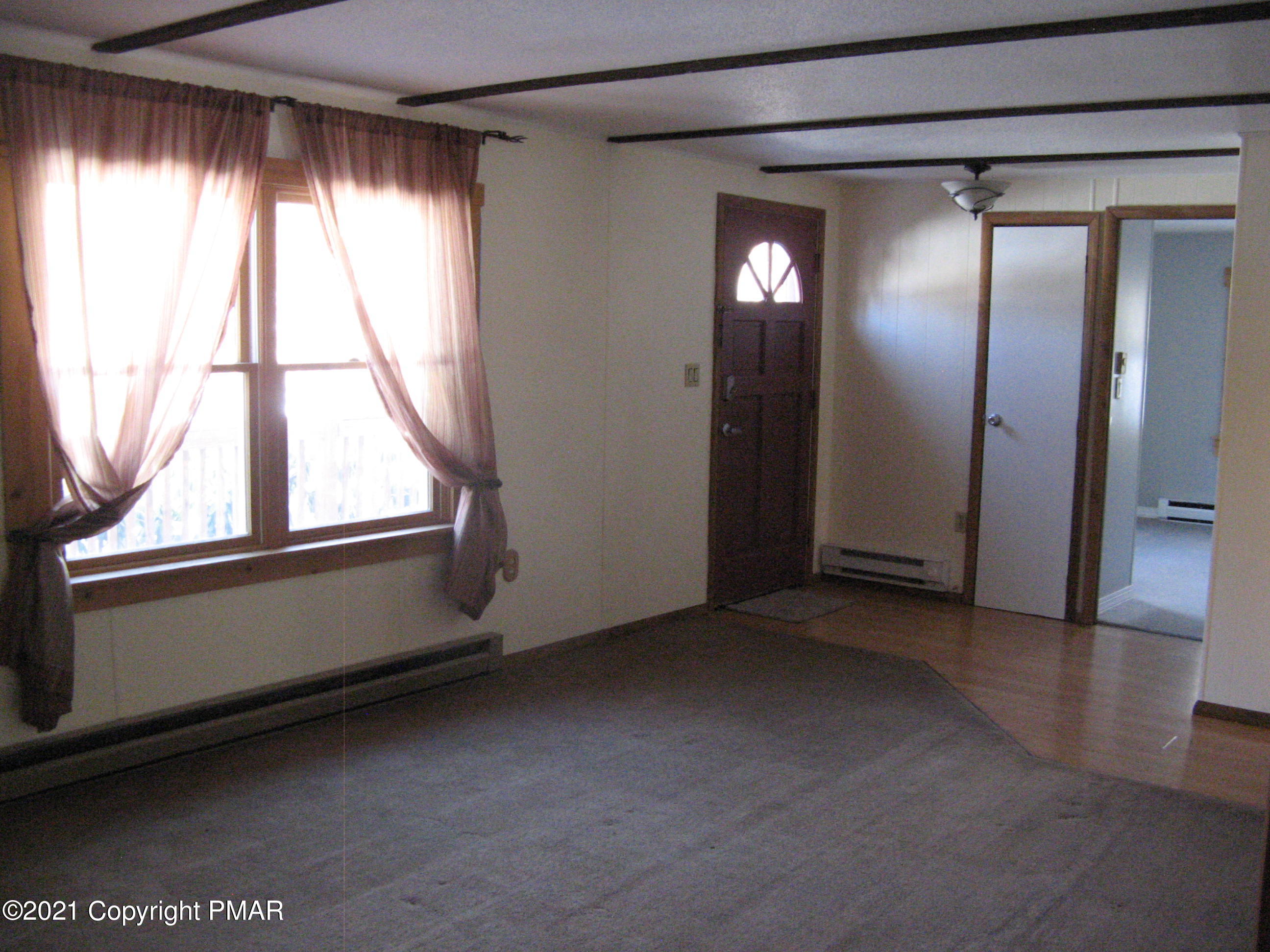 48 Indian Trail Road Jim Thorpe, PA 18229 - Photo 5 of 42 IMG_0289