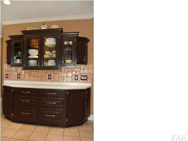 Architectural interest and custom features everywhere!