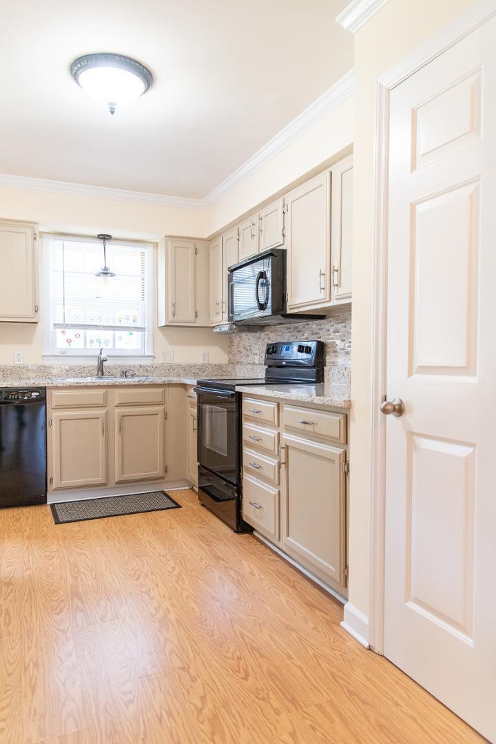 6728 Queen Annes Drive Raleigh, NC 27613 - Photo 9 of 27 Photo #10