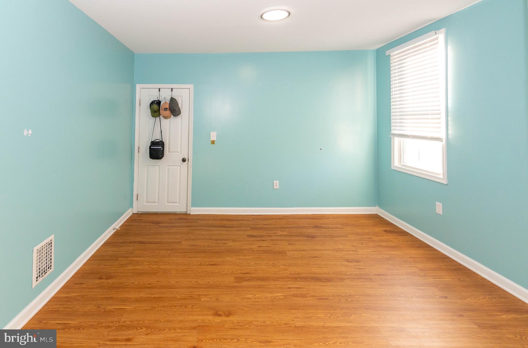 334 Upperlanding Road Essex, MD 21221 - Photo 19 of 57