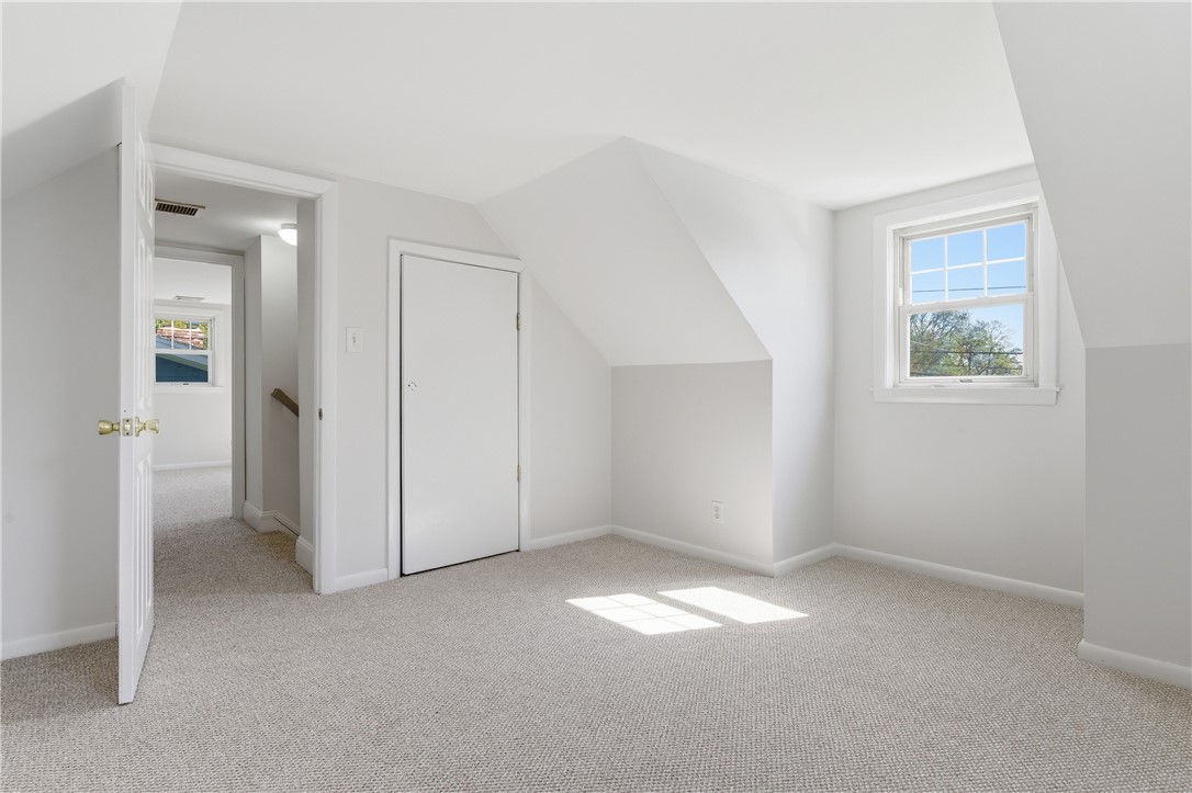 244 Williams Street Cumberland, RI 02864 - Photo 14 of 33