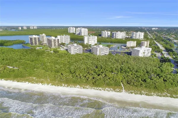 $5,000 | 5 Bluebill Avenue, Unit 810, Naples, FL 34108