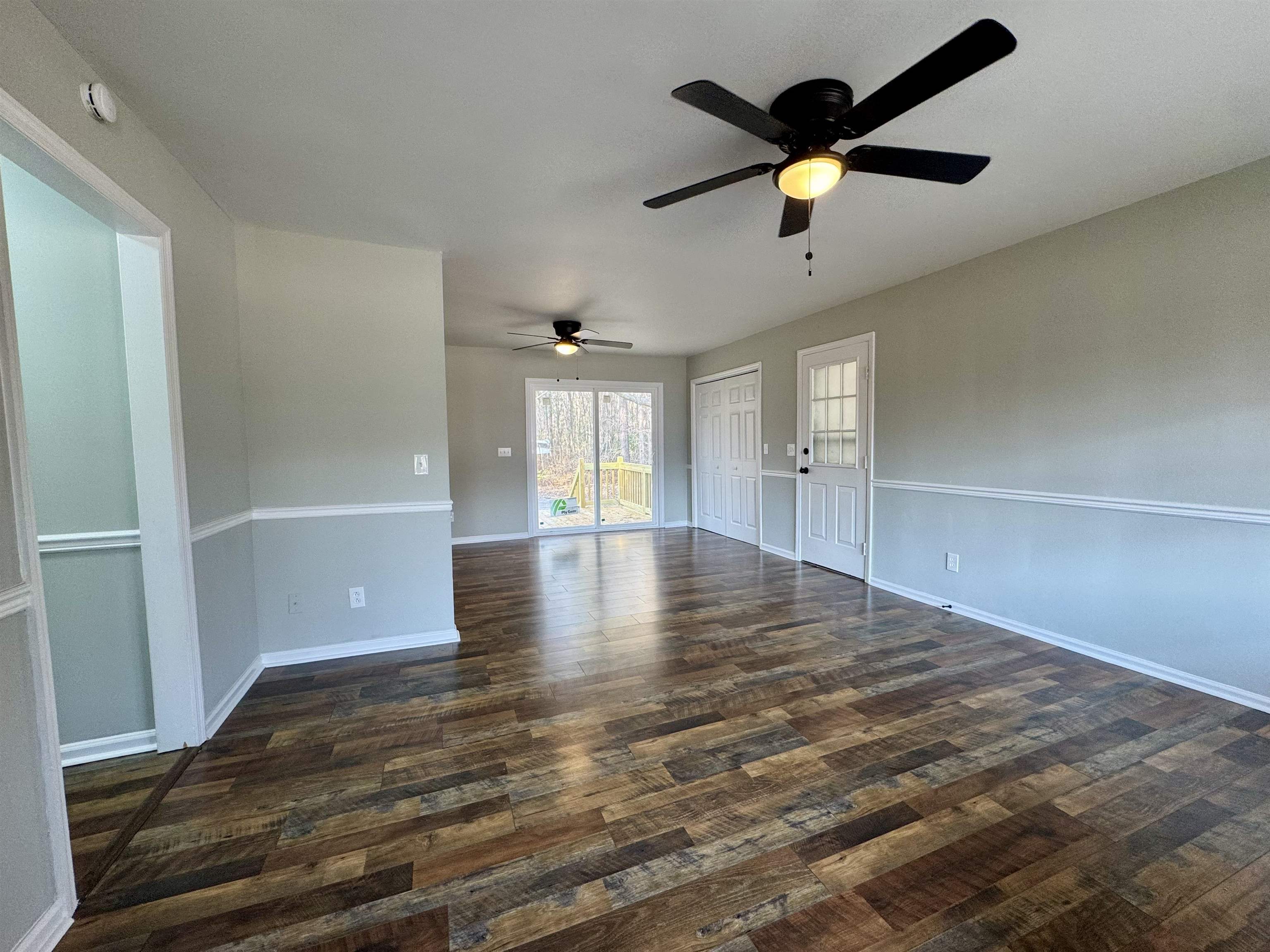 52 County Rd S-45-636 Andrews, SC 29510 - Photo 4 of 22 Gallery Image 4