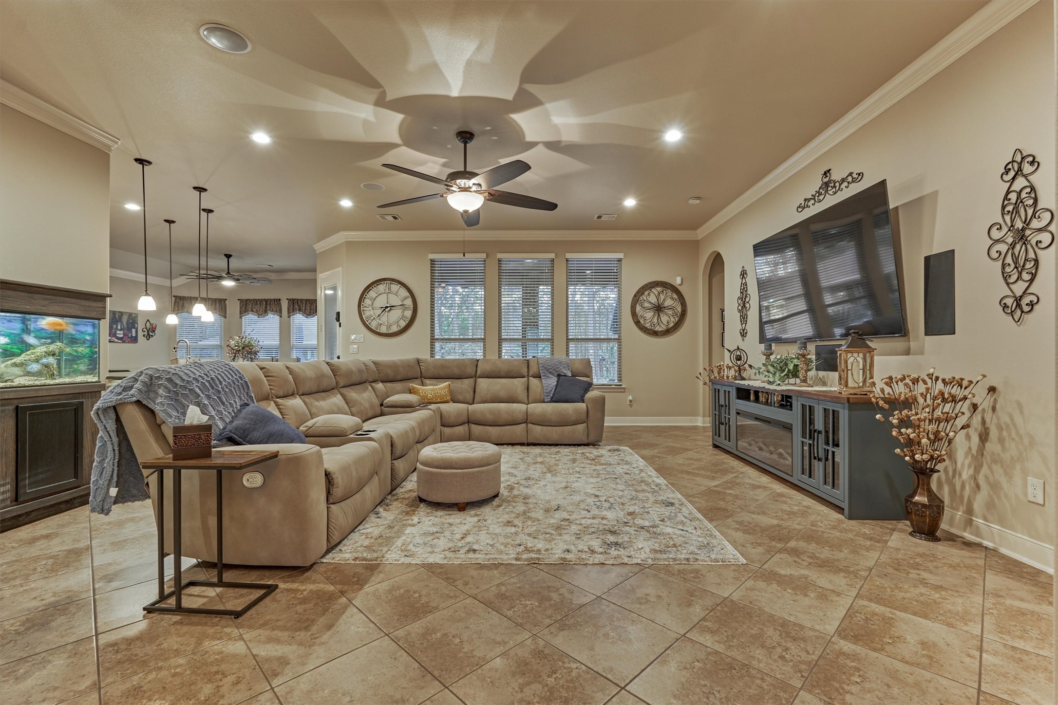 11598 Sebastian's Run Montgomery, TX 77316 - Photo 13 of 50 Very open living room with plenty of room for furnishings