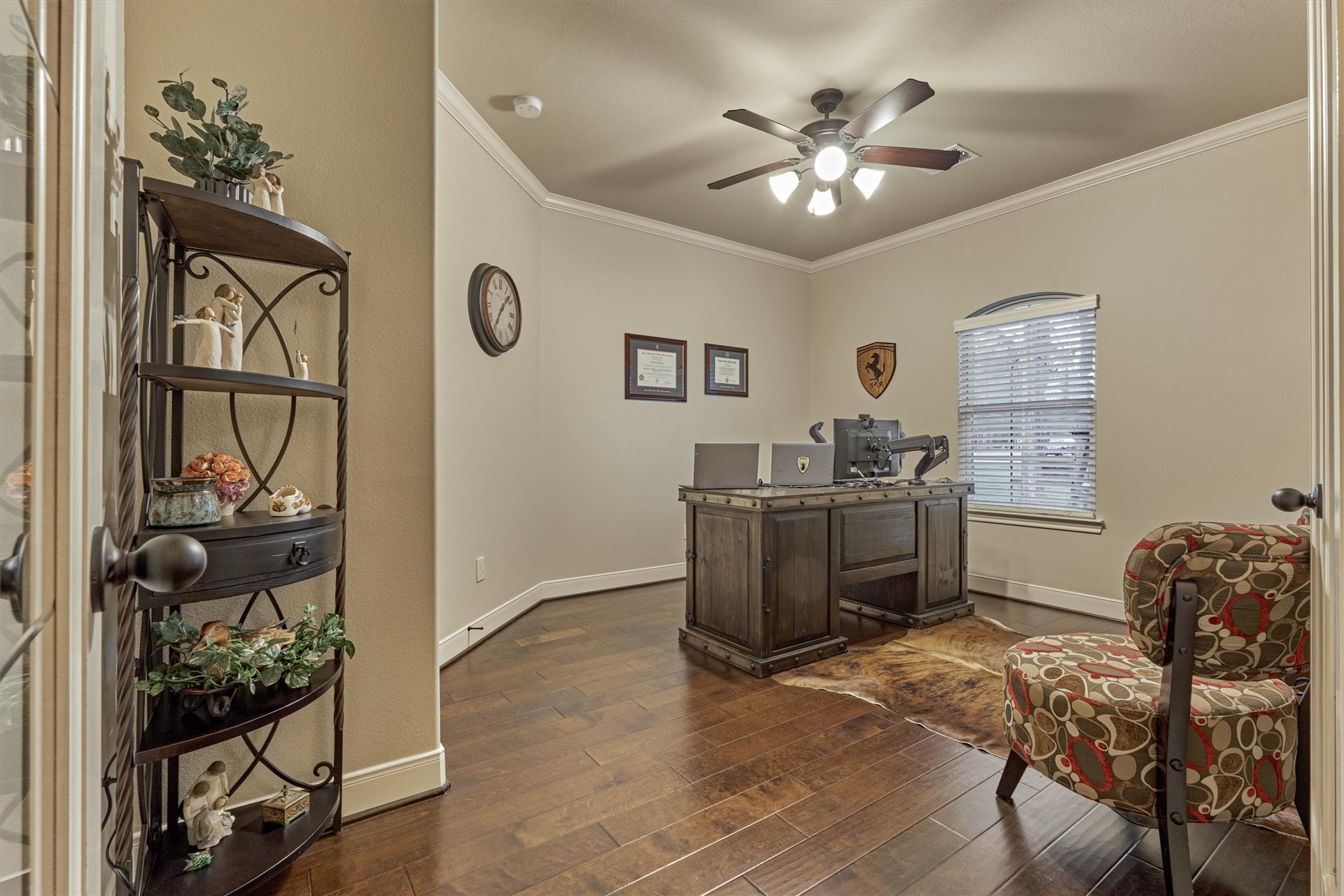 11598 Sebastian's Run Montgomery, TX 77316 - Photo 26 of 50 Private home office with great space for productivity located off the front entryway.
