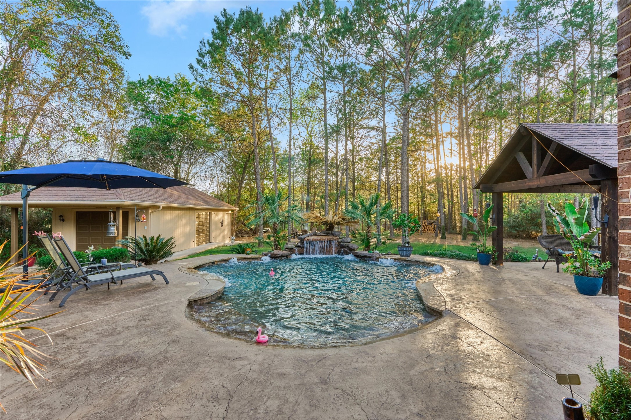 11598 Sebastian's Run Montgomery, TX 77316 - Photo 8 of 50 Beautiful pool setting surrounded by nature and privacy.