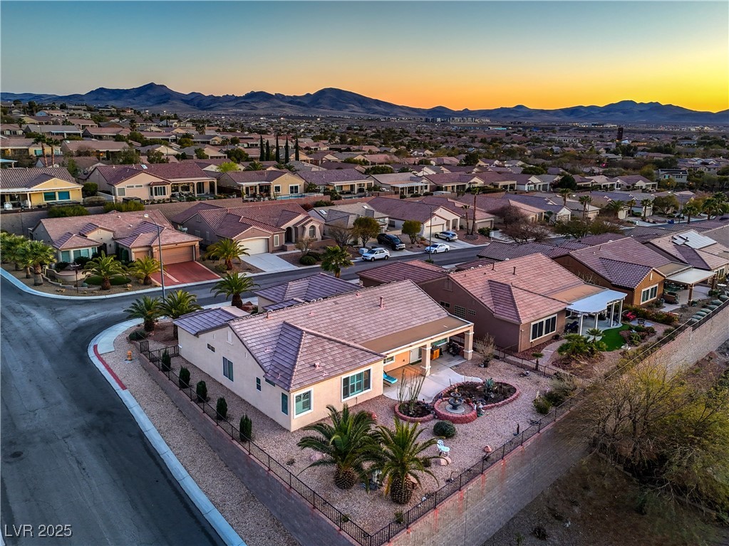 3002 Hickory Valley Road Henderson, NV 89052 - Photo 39 of 58 Gallery Image 39