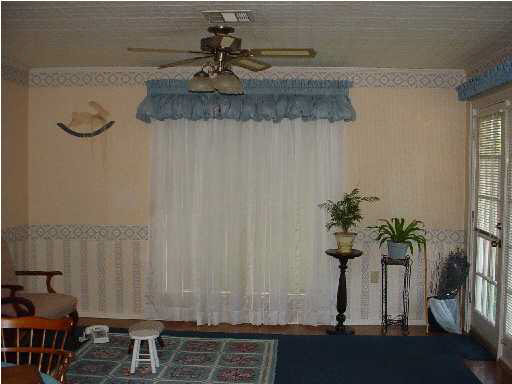 1853 Myrtle Ridge Drive Baton Rouge, LA 70816 - Photo 3 of 5