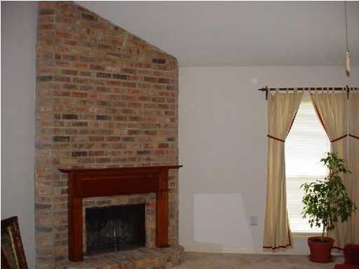 1853 Myrtle Ridge Drive Baton Rouge, LA 70816 - Photo 4 of 5