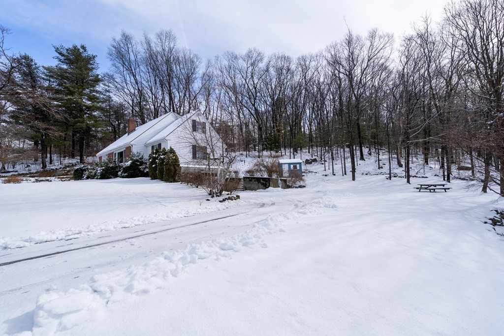 62 Indian Ridge Road Sudbury, MA 01776 - Photo 8 of 35 Gallery Image 8