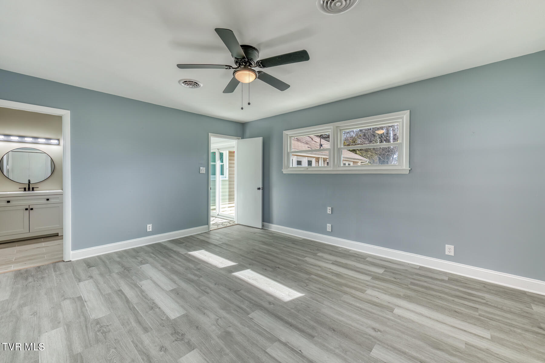 1140 Foxcroft Road Bristol, VA 24201 - Photo 17 of 50 1140 Foxcroft Rd-17