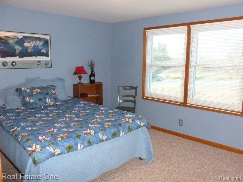 3243 Landview Drive Rochester, MI 48306 - Photo 25 of 41 Bedroom 3