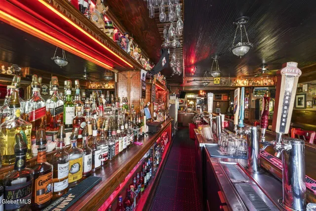 $2,800,000 | 162-168 Jefferson Street, Albany, NY 12210