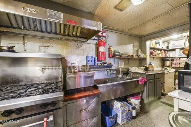 $2,800,000 | 162-168 Jefferson Street, Albany, NY 12210