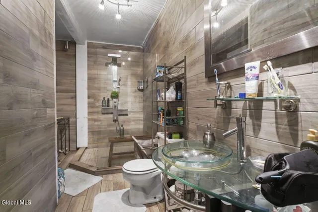 $2,800,000 | 162-168 Jefferson Street, Albany, NY 12210