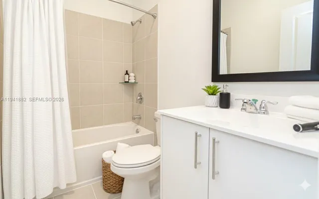 $2,495 | 2646 Southeast 27th Drive, Unit 2646, Homestead, FL 33035