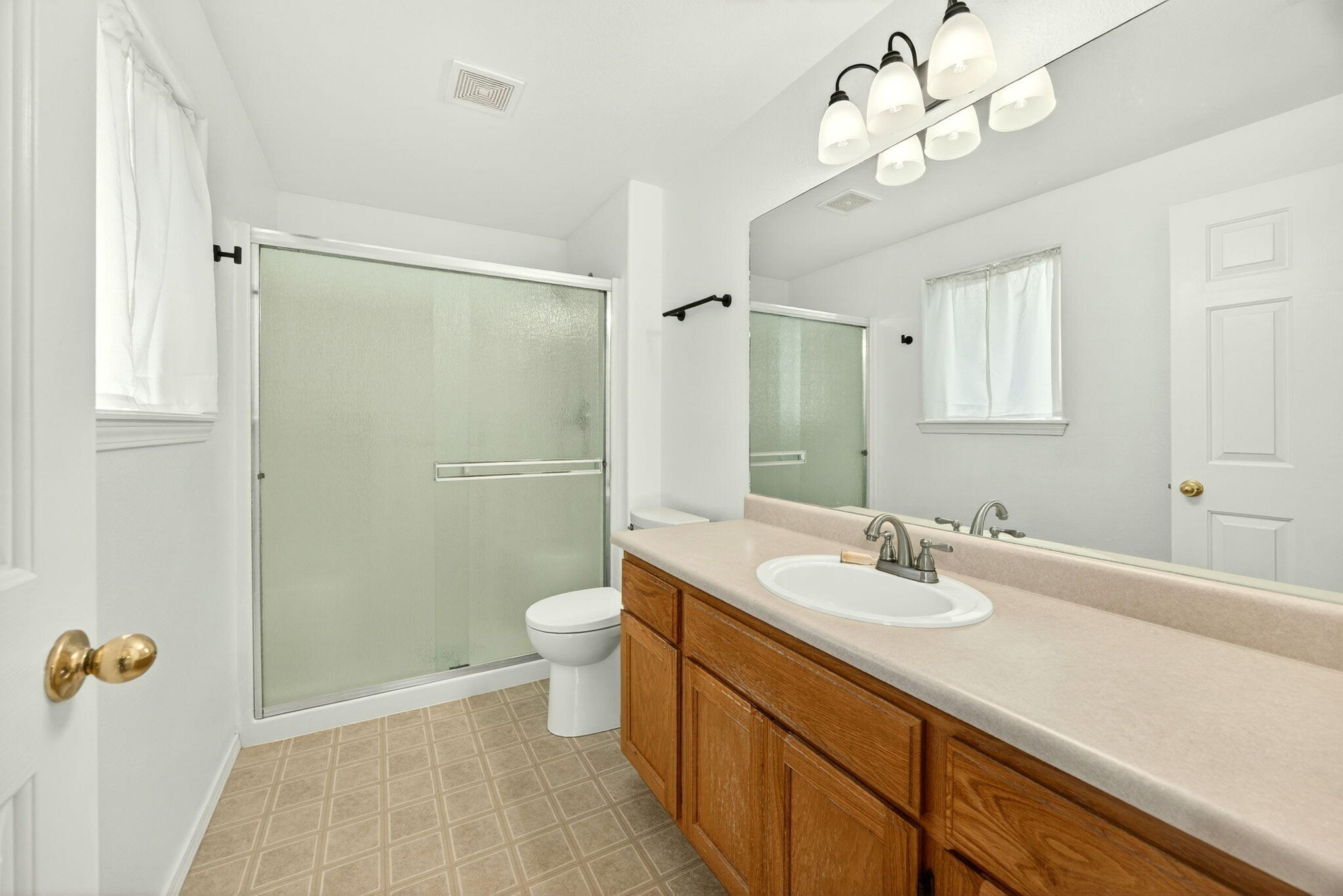 460 Montclair Way Eagle Point, OR 97524 - Photo 15 of 25