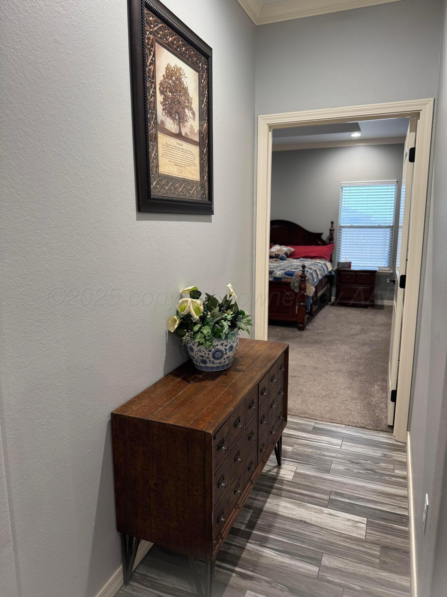 18401 Willow Way Road Amarillo, TX 79124 - Photo 28 of 60 Hallway to Primary Bedroom