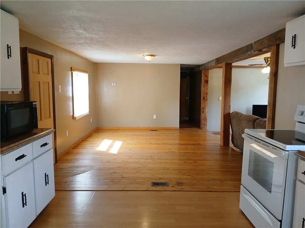 628 Claypike Road Acme, PA 15610 - Photo 11 of 24 Gallery Image 11
