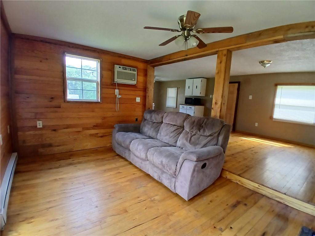 628 Claypike Road Acme, PA 15610 - Photo 15 of 24 Gallery Image 15