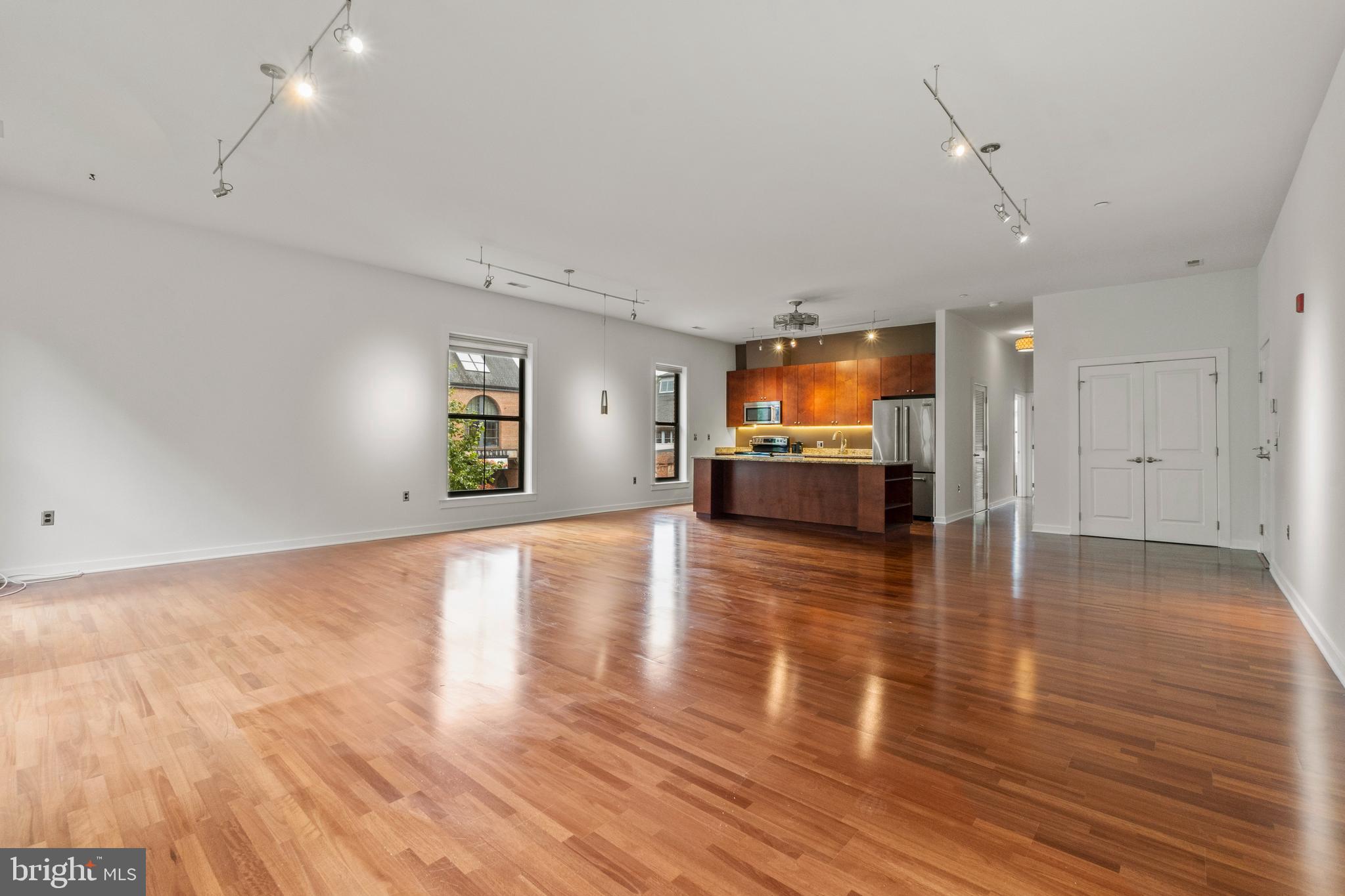 2007 Clipper Park Road, Unit 323 Baltimore, MD 21211 - Photo 9 of 25