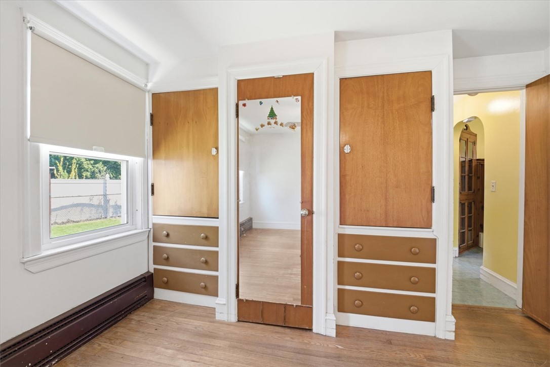 15 Rhodes Avenue East Providence, RI 02915 - Photo 12 of 27