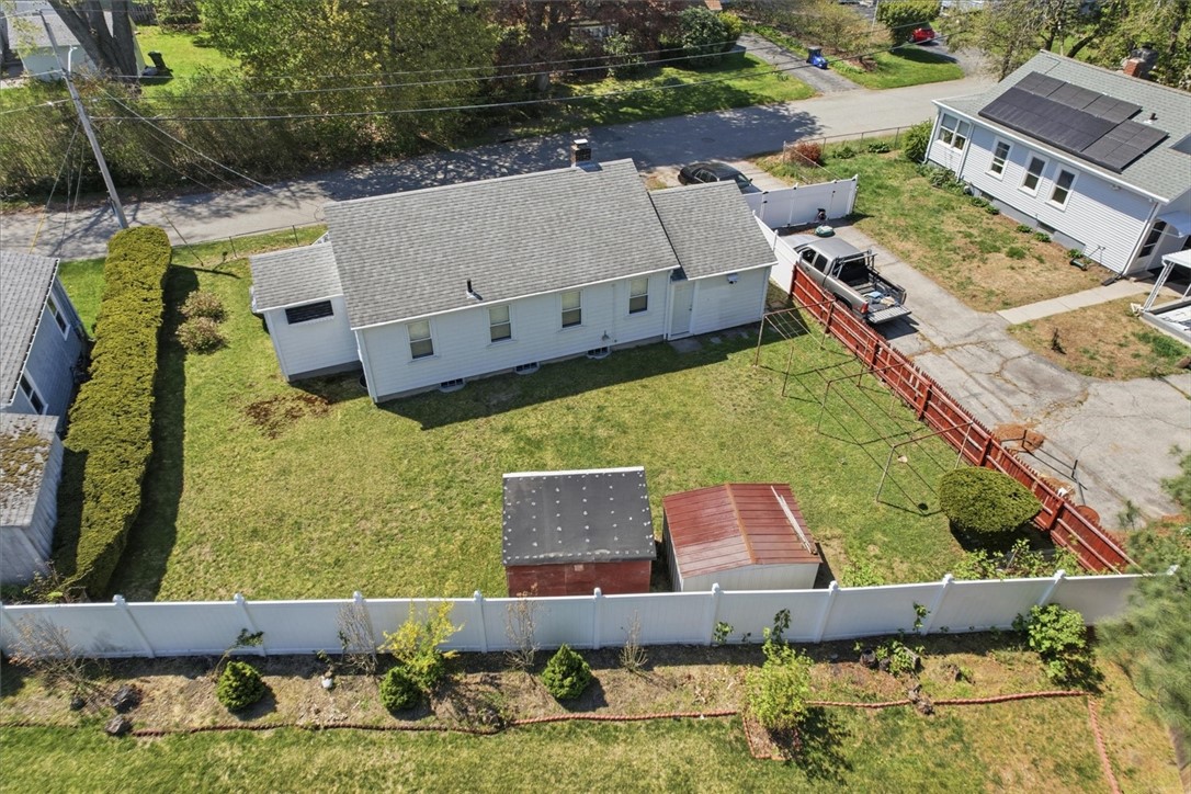 15 Rhodes Avenue East Providence, RI 02915 - Photo 17 of 27