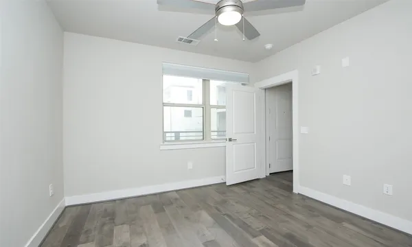 $299,000 | 4819 Caroline Street, Unit 206, Houston, TX 77004