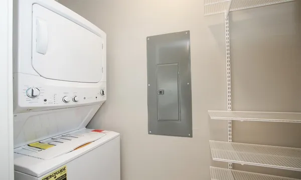 $299,000 | 4819 Caroline Street, Unit 206, Houston, TX 77004
