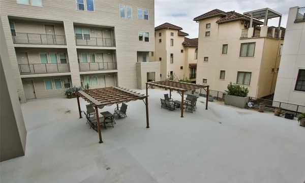 $299,000 | 4819 Caroline Street, Unit 206, Houston, TX 77004