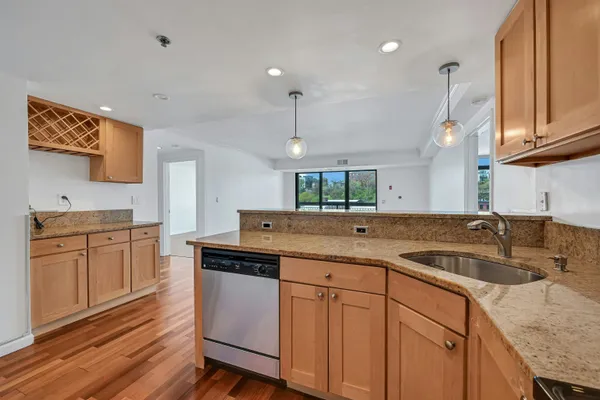 $850,000 | 700 1st Street, Unit 9RS, Hoboken, NJ 07030