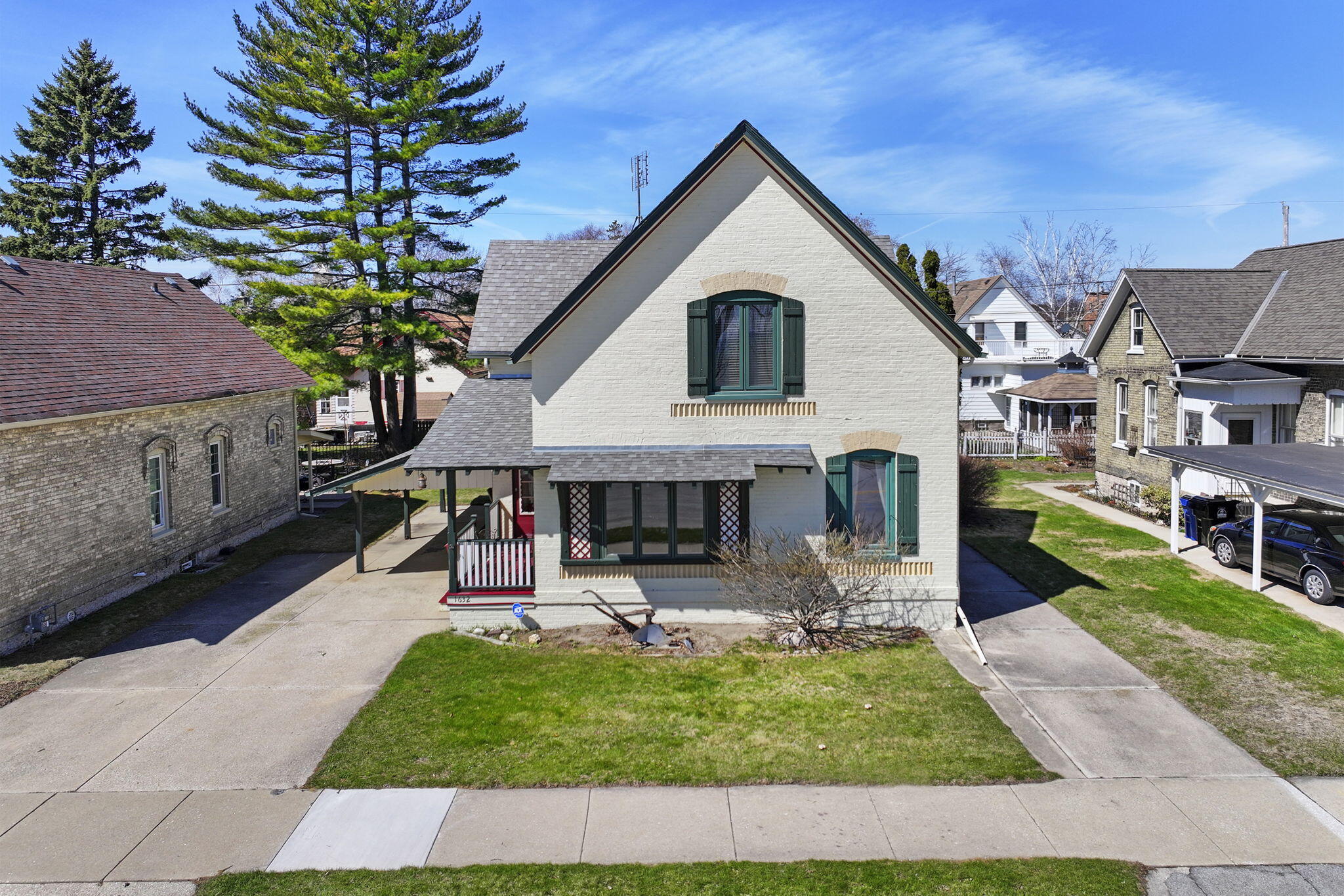 1632 Michigan Boulevard Racine, WI 53402 - Photo 32 of 51 Aerial front