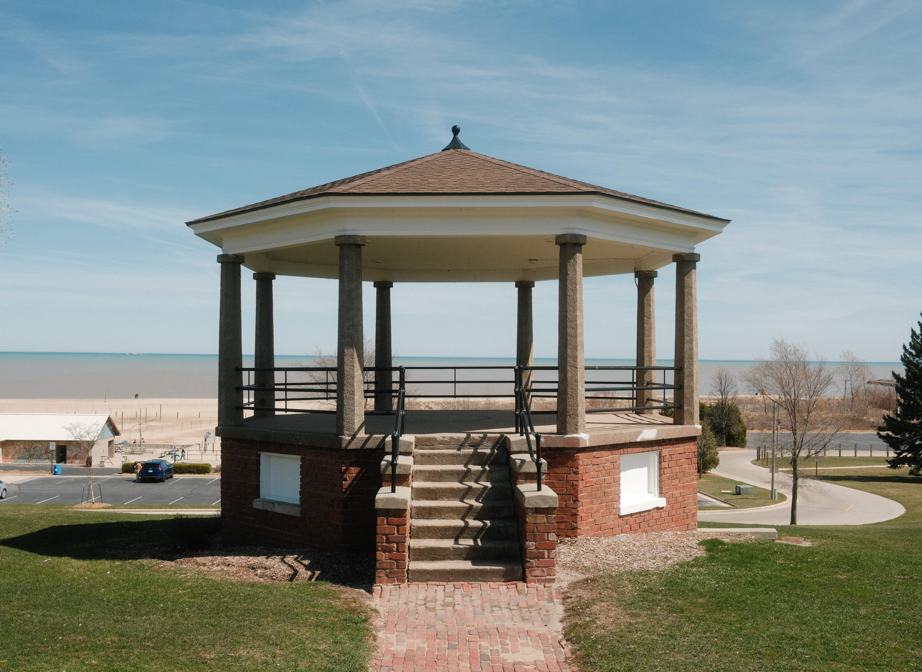 1632 Michigan Boulevard Racine, WI 53402 - Photo 39 of 51 Gazebo