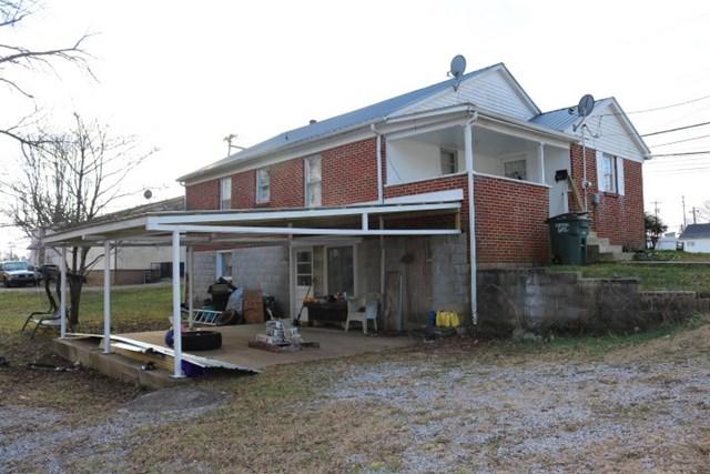 102 North Spring Street Sparta, TN 38583 - Photo 16 of 17 Carport, Back of House
