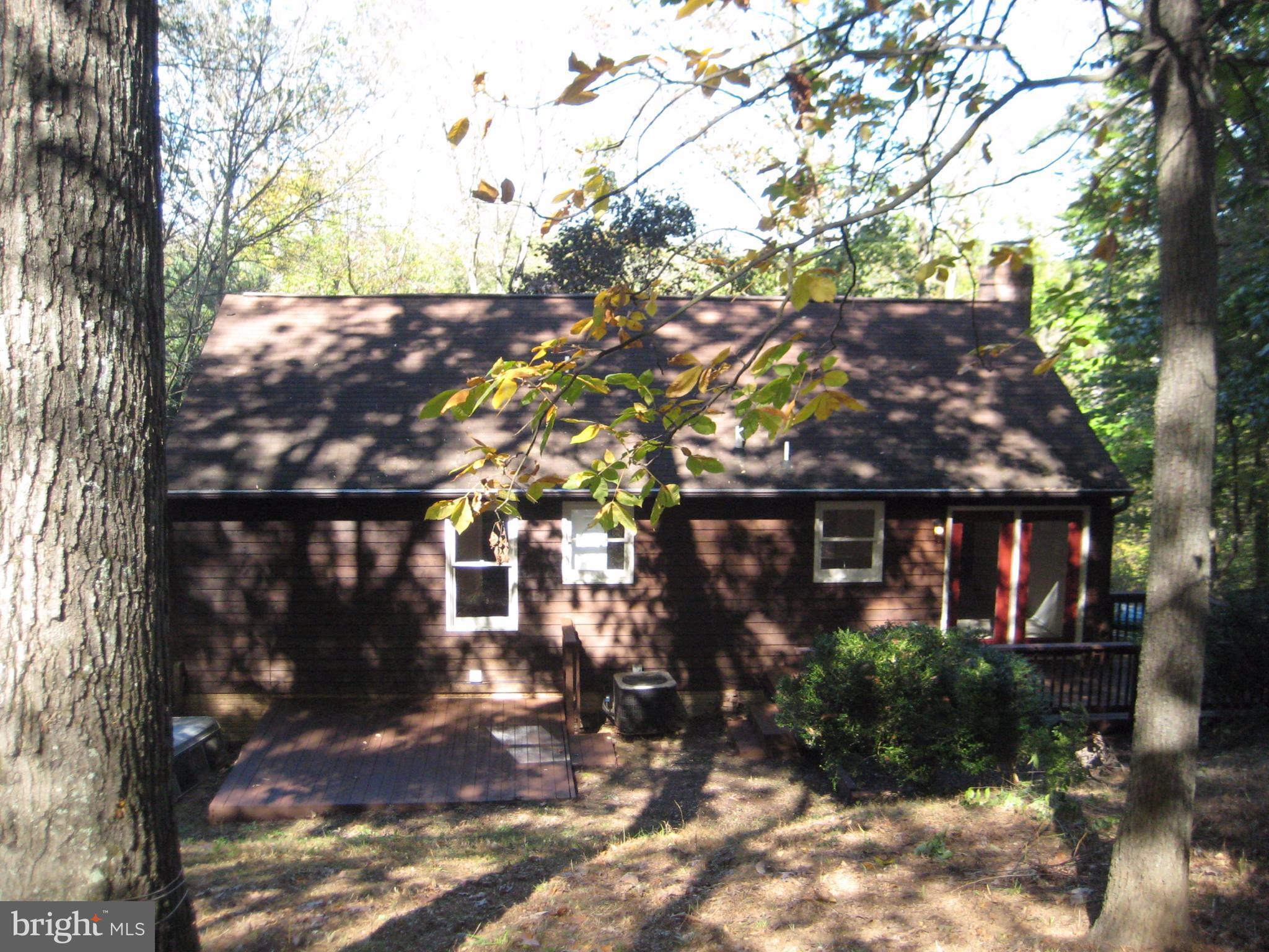 6725 Hemlock Point Road New Market, MD 21774 - Photo 15 of 16 FULLY FENCED REAR YARD W/MATURE TREES