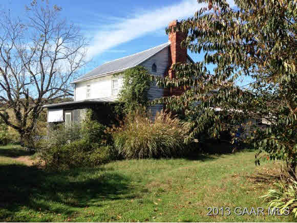 1044 Humbert Road Crimora, VA 24431 - Photo 17 of 21 a view of a back yard