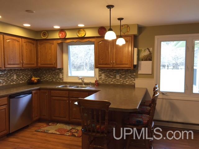 214 Bernhardt Road Iron River, MI 49935 - Photo 4 of 30
