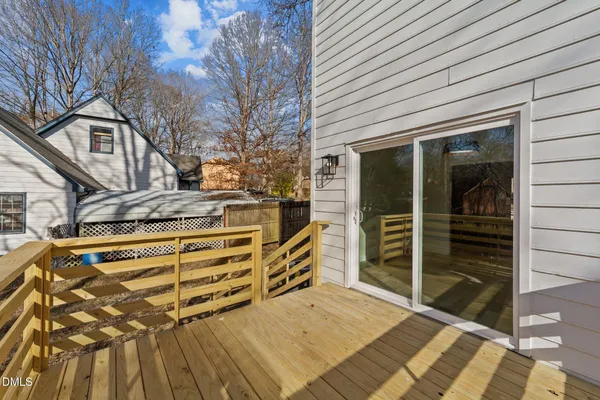 a view of an entryway of house