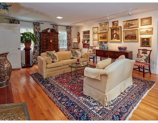 1684 Main Road Westport, MA 02790 - Photo 3 of 30