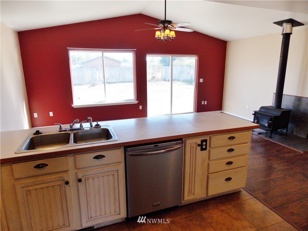 6517 198th Way Southwest Rochester, WA 98579 - Photo 12 of 25