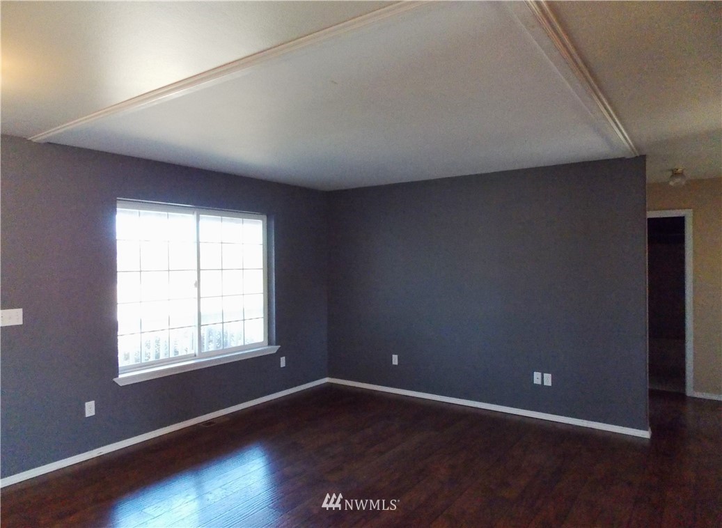 6517 198th Way Southwest Rochester, WA 98579 - Photo 4 of 25
