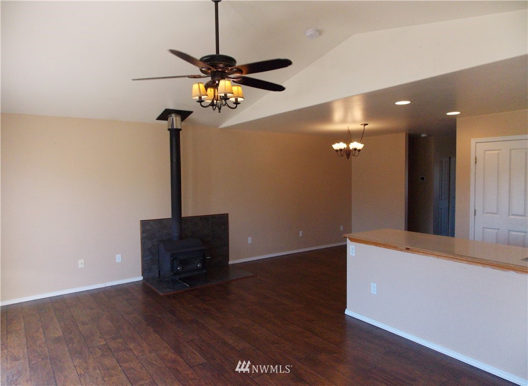6517 198th Way Southwest Rochester, WA 98579 - Photo 9 of 25