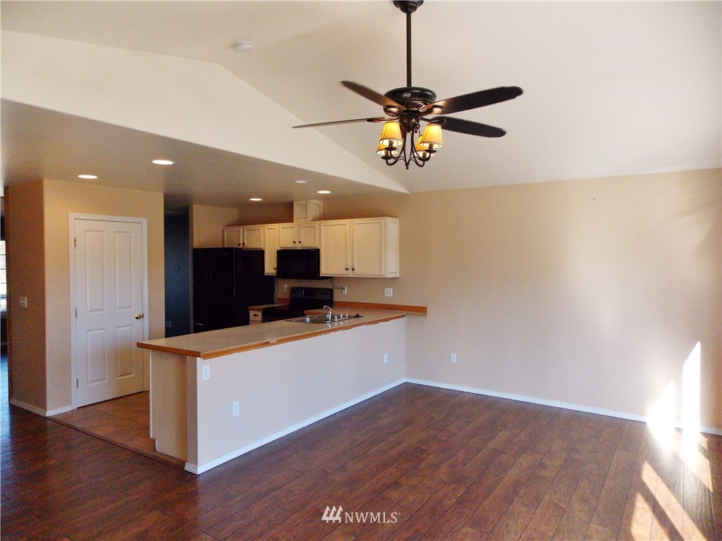 6517 198th Way Southwest Rochester, WA 98579 - Photo 10 of 25